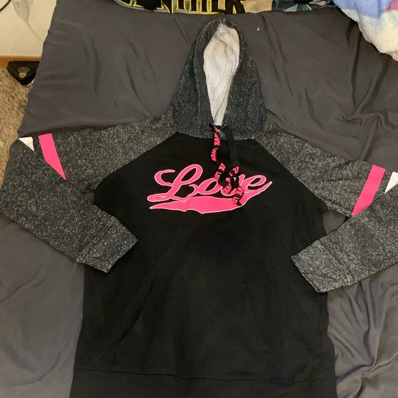 Cute Sweatshirt For Kids - Picture 1 of 2